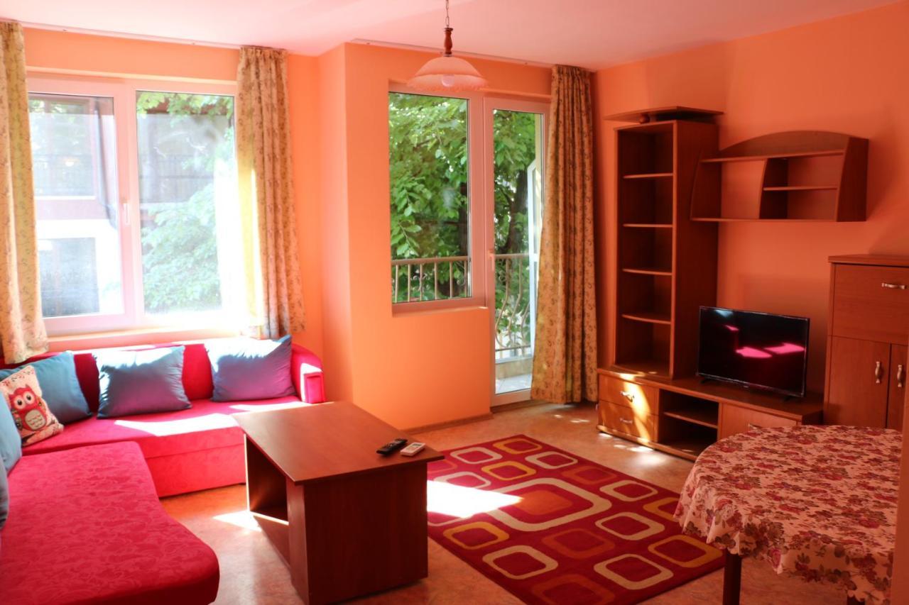 City Stay In Varna Ngoại thất bức ảnh